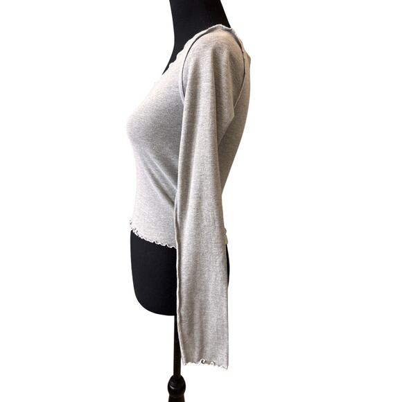 NEW TOPSHOP NORDSTROM Gray Long Sleeve Lettuce Edge T-Shirt Size 4-6 - Picture 5 of 8